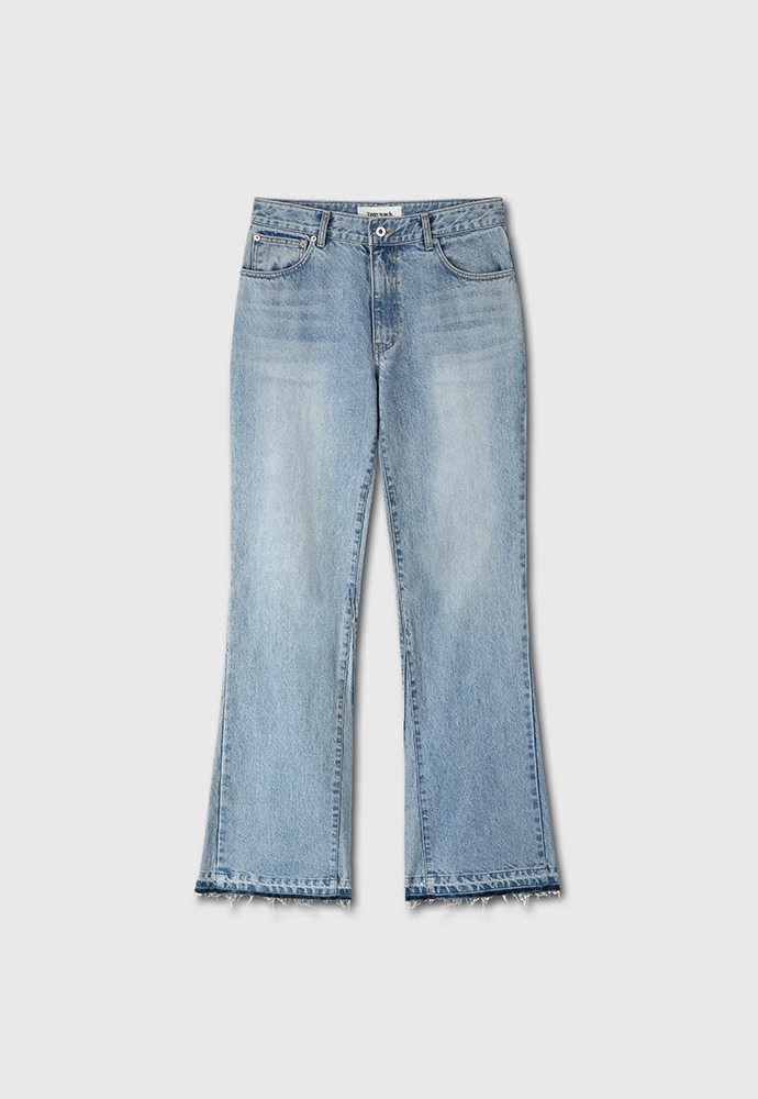 Reconstructed Flared Denim Jeans_ Faded Light Blue